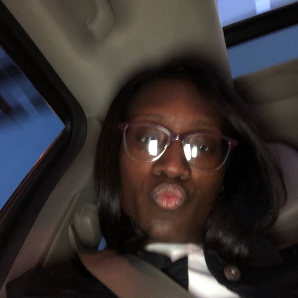 Meet your Posher, Persha - Picture 1 of 1